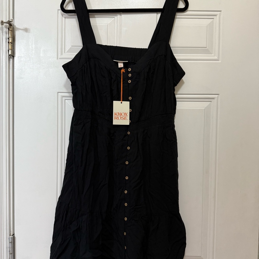 Knox Rose Black and Gold Sleeveless Square Neck Sundress
